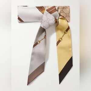 Gucci Silk Tie with Chain Design in Gray and Yellow